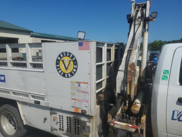 3C7WRMCL7GG253774 - 2016 RAM 5500 Սպիտակ լուսանկար 9