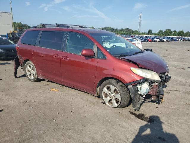 5TDKK3DC9FS543507 - 2015 TOYOTA SIENNA LE ბურგუნდია ფოტო 4