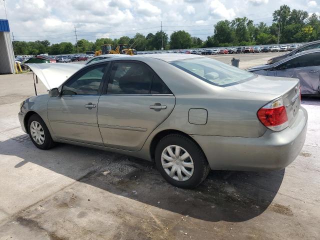 4T1BE32K75U978212 - 2005 TOYOTA CAMRY LE GRAY photo 2