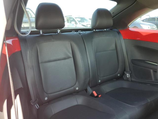 3VWJX7AT2DM600536 - 2013 VOLKSWAGEN BEETLE RED photo 10