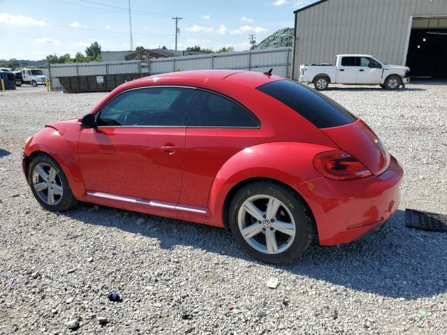 3VWJX7AT2DM600536 - 2013 VOLKSWAGEN BEETLE RED photo 2