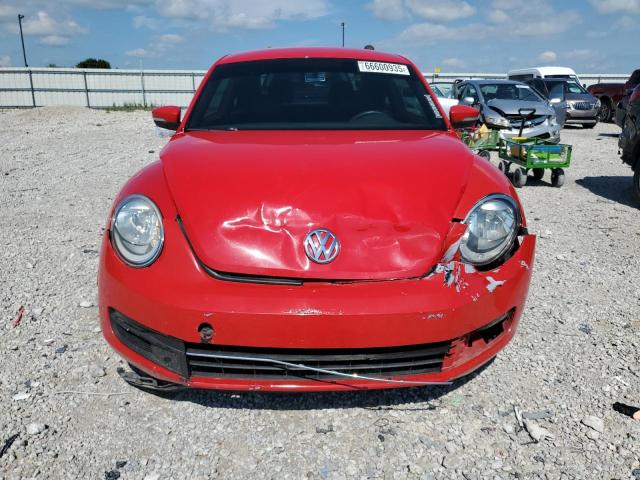 3VWJX7AT2DM600536 - 2013 VOLKSWAGEN BEETLE RED photo 5