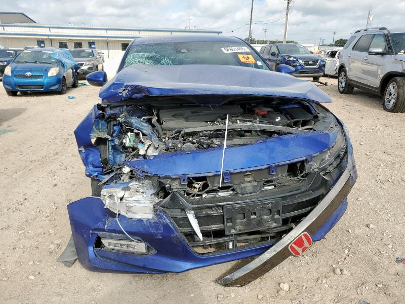 1HGCV2F32JA048270 - 2018 HONDA ACCORD SPORT Bleu photo 5