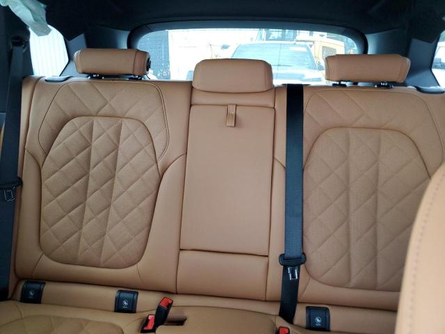 5UX43EU02S9Z97001 - 2025 BMW X5 XDRIVE50E GRAY photo 10