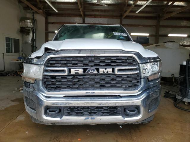 3C6UR5JL6NG176848 - 2022 RAM 2500 BIG HORN/LONE STAR WHITE photo 5