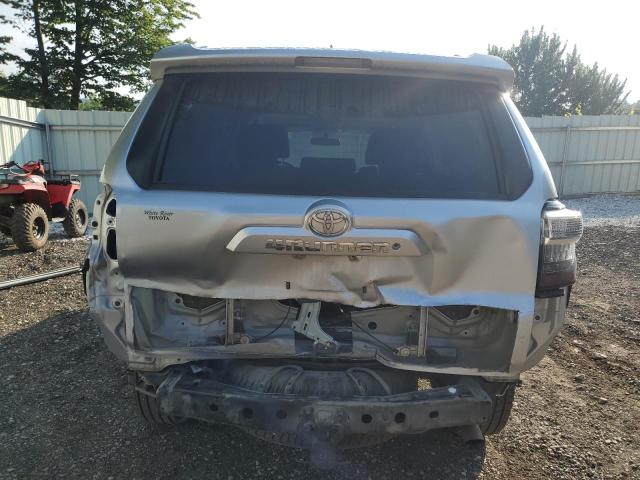 JTEBU5JR9G5323219 - 2016 TOYOTA 4RUNNER SR5/SR5 PREMIUM SILVER photo 6