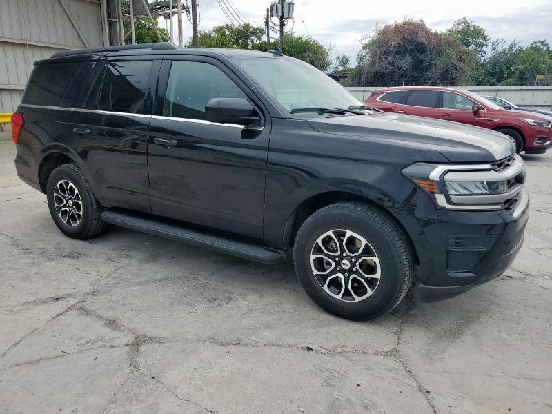 1FMJU1H89PEA18062 - 2023 FORD EXPEDITION XLT Czarny zdjęcie 4