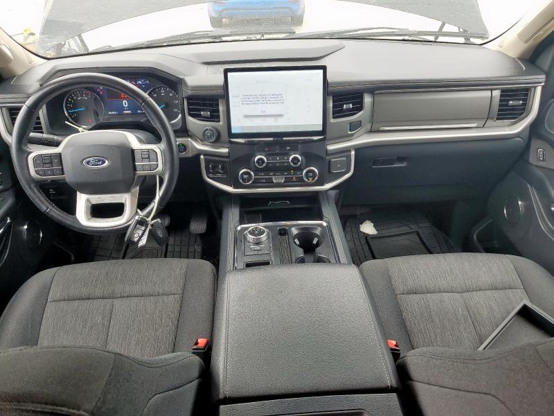 1FMJU1H89PEA18062 - 2023 FORD EXPEDITION XLT Czarny zdjęcie 8