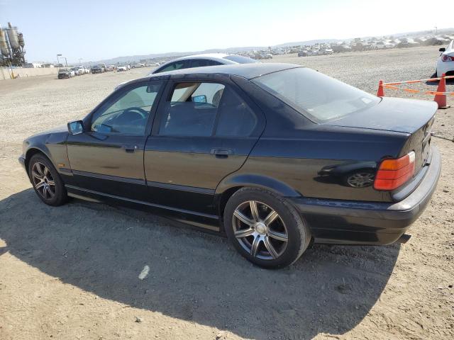 WBACC932XVEE58919 - 1997 BMW 318 I BLACK photo 2