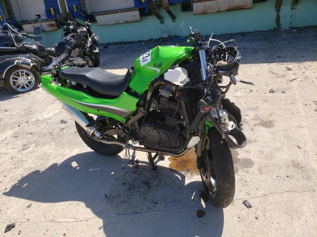 JKAEXVD136A096432 - 2006 KAWASAKI EX500 D GREEN photo 1