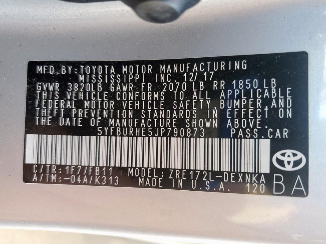 5YFBURHE5JP790873 - 2018 TOYOTA COROLLA L SILVER photo 13