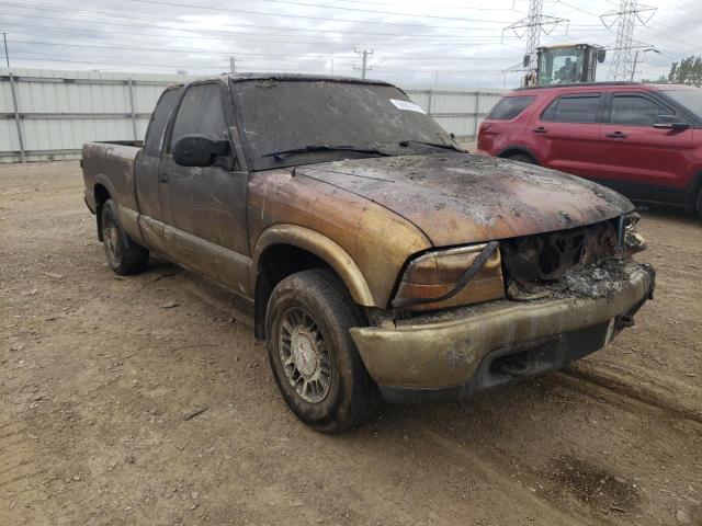 1GTDT19W418197604 - 2001 GMC SONOMA BURN photo 4