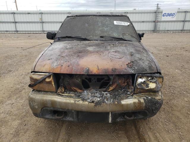 1GTDT19W418197604 - 2001 GMC SONOMA BURN photo 5
