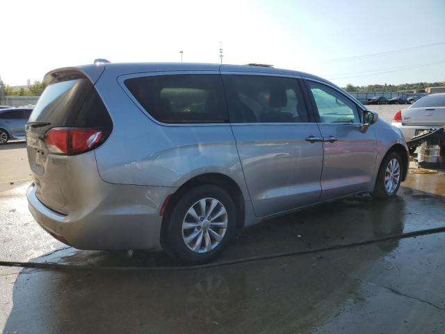 2C4RC1FGXKR741306 - 2019 CHRYSLER PACIFICA TOURING PLUS SILVER photo 3