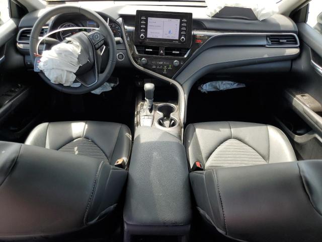 4T1T11AK9RU208282 - 2024 TOYOTA CAMRY SE NIGHT SHADE WHITE photo 8