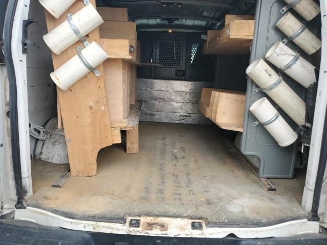 1GCZGGFG7J1338457 - 2018 CHEVROLET EXPRESS G3 თეთრი ფოტო 11