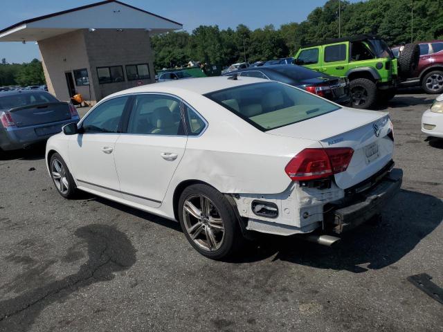 1VWCV7A39FC051534 - 2015 VOLKSWAGEN PASSAT SEL WHITE photo 2