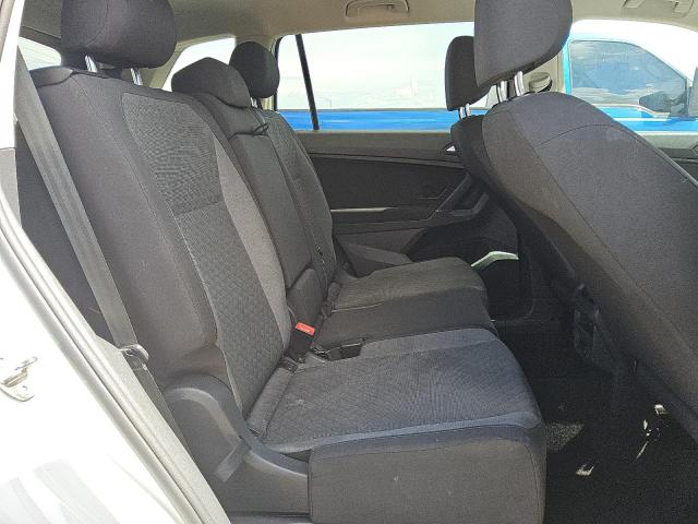 3VV1B7AX5LM009492 - 2020 VOLKSWAGEN TIGUAN S 白色 照片 11