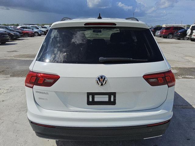 3VV1B7AX5LM009492 - 2020 VOLKSWAGEN TIGUAN S 白色 照片 6