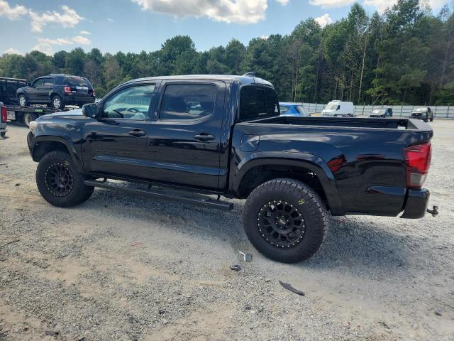 3TMAZ5CN5JM073281 - 2018 TOYOTA TACOMA DOUBLE CAB BLACK photo 2