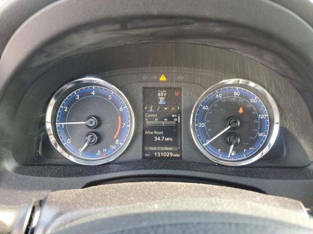 2T1BURHE3JC076045 - 2018 TOYOTA COROLLA L 银色 照片 9