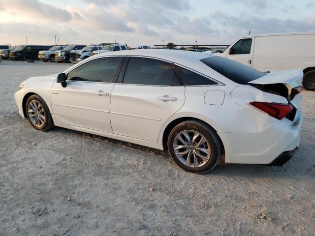 4T1J21FB2LU018702 - 2020 TOYOTA AVALON XLE WHITE photo 2