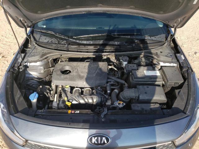 3KPA24AB8KE241675 - 2019 KIA RIO S SILVER photo 11