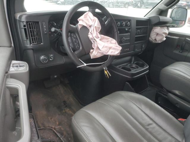 1GCWGAFG3L1253439 - 2020 CHEVROLET EXPRESS G2 WHITE photo 8