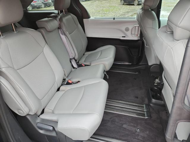 5TDJRKEC0SS254008 - 2025 TOYOTA SIENNA XLE BLUE photo 11