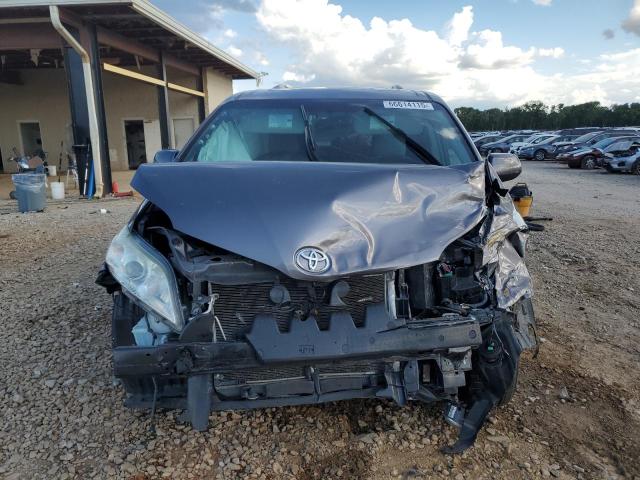 5TDYK3DC0GS738732 - 2016 TOYOTA SIENNA XLE GRAY photo 5