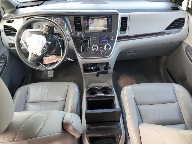 5TDYK3DC0GS738732 - 2016 TOYOTA SIENNA XLE GRAY photo 8