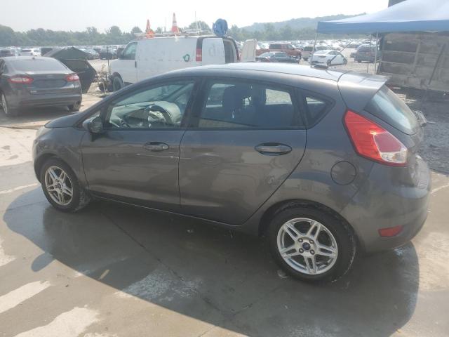 3FADP4EJ1JM101896 - 2018 FORD FIESTA SE CHARCOAL photo 2