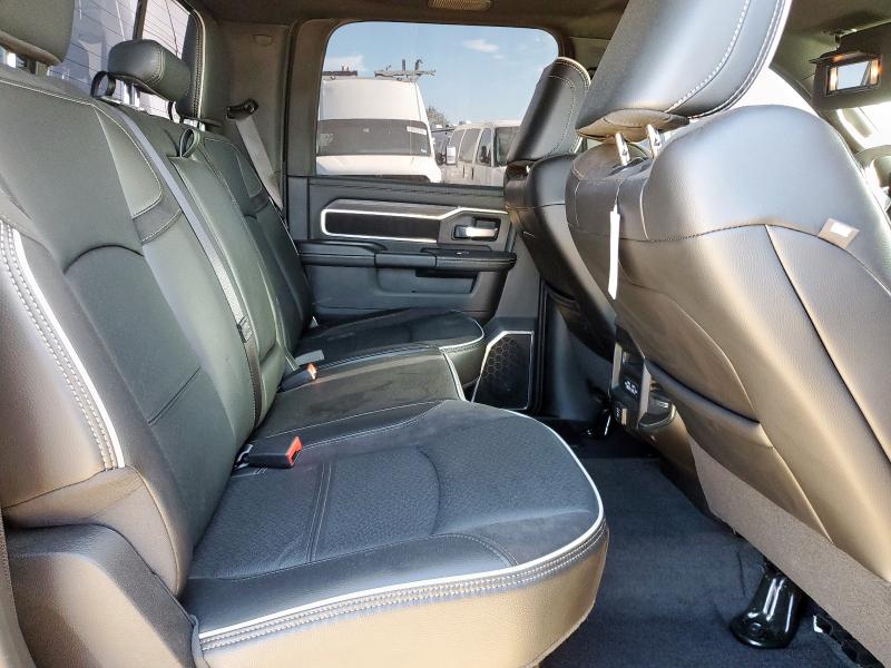 3C63R5FL8SG506344 - 2025 RAM 2500 LARAMIE BLACK photo 10