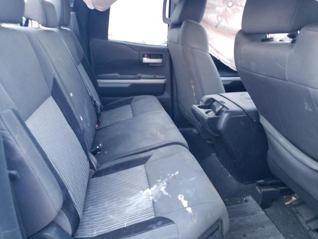 5TFRW5F15GX197235 - 2016 TOYOTA TUNDRA DOUBLE CAB SR/SR5 WHITE photo 10