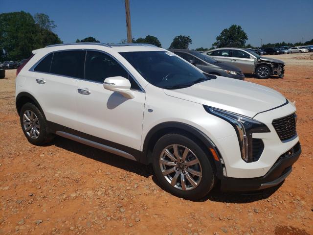 1GYFZCR44MF042353 - 2021 CADILLAC XT4 PREMIUM LUXURY WHITE photo 4