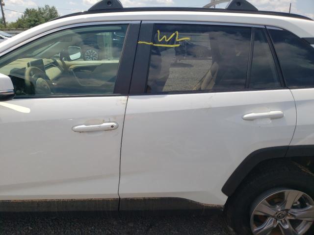 2T3P1RFV1SW566623 - 2025 TOYOTA RAV4 XLE WHITE photo 13