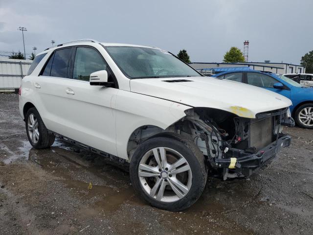 4JGDA5HB3DA218138 - 2013 MERCEDES-BENZ ML 350 4MATIC WHITE photo 4