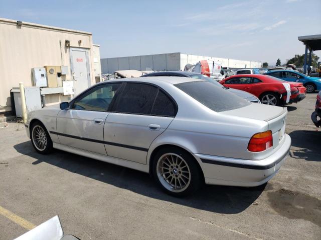 WBADN6346YGM68500 - 2000 BMW 540 I AUTOMATIC SILVER photo 2