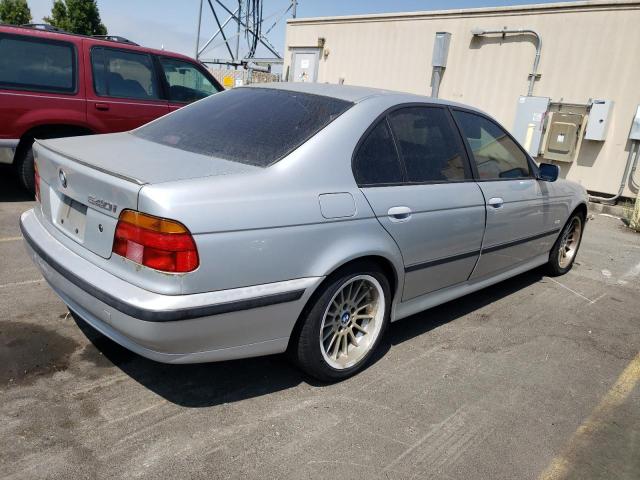 WBADN6346YGM68500 - 2000 BMW 540 I AUTOMATIC SILVER photo 3