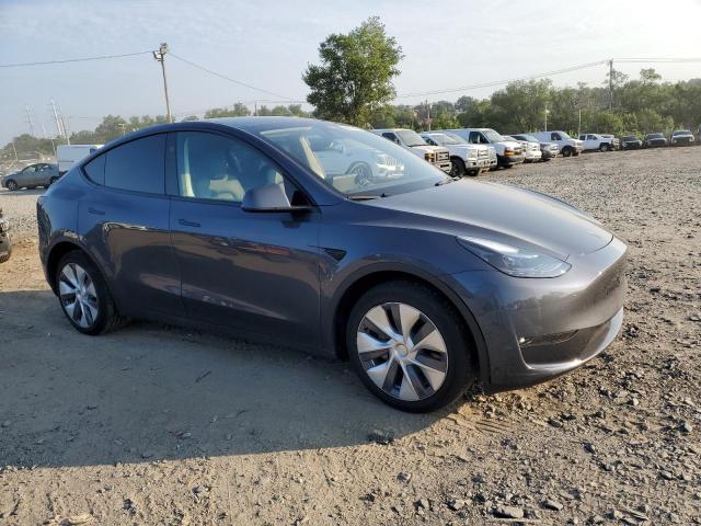 7SAYGDEE2PF845232 - 2023 TESLA MODEL Y Серый фото 4