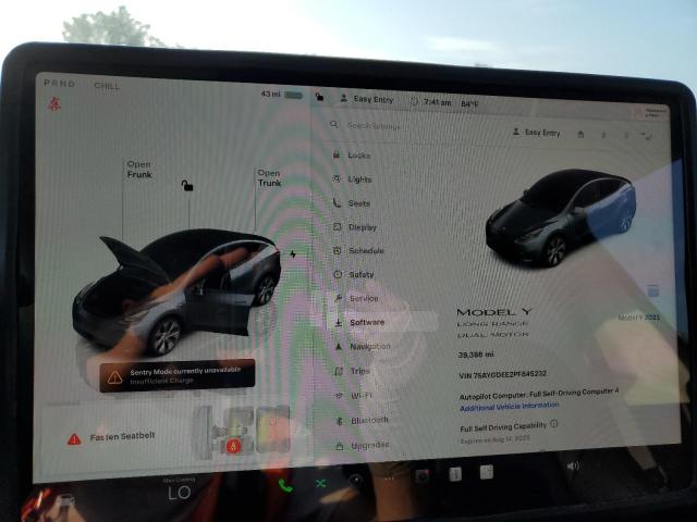 7SAYGDEE2PF845232 - 2023 TESLA MODEL Y Серый фото 9