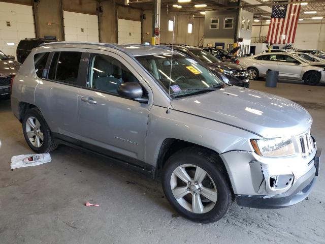 1C4NJDBB7GD686601 - 2016 JEEP COMPASS SPORT Gümüş foto 4