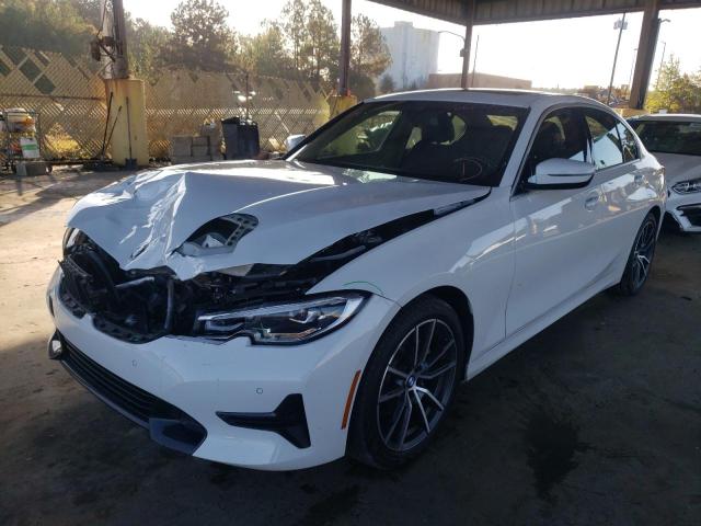 3MW5R1J56K8B01562 - 2019 BMW 330I WHITE photo 2