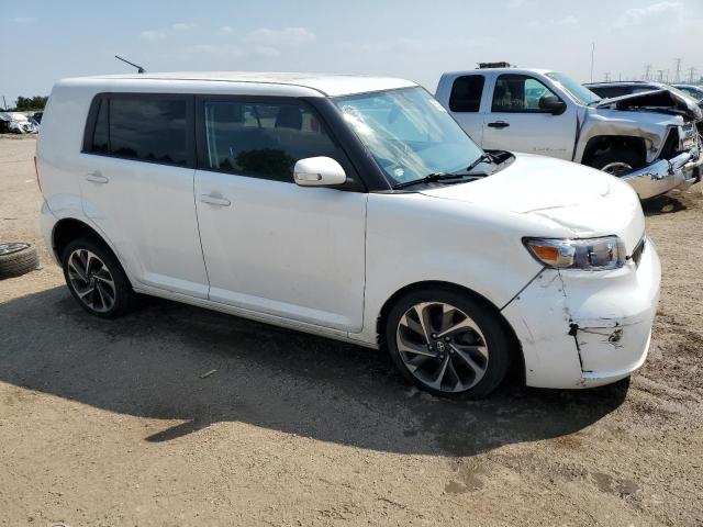JTLKE50EX81009673 - 2008 TOYOTA SCION XB Weiß Foto 4
