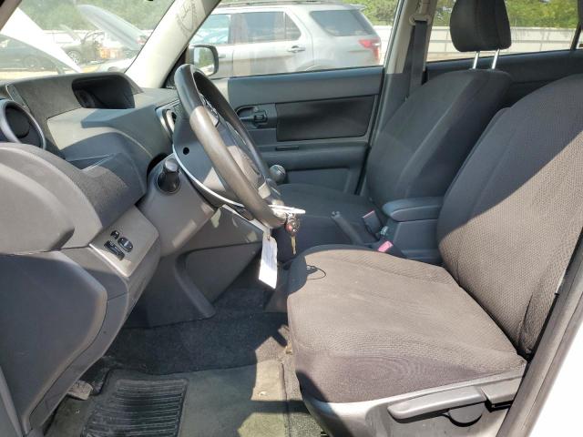 JTLKE50EX81009673 - 2008 TOYOTA SCION XB Weiß Foto 7