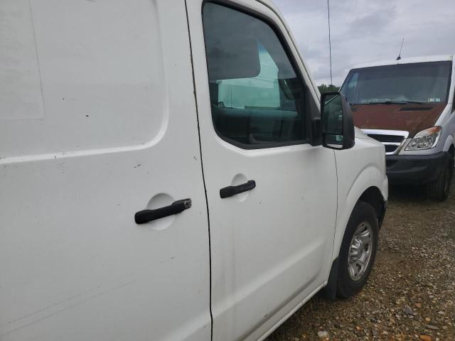 1N6BF0KM6EN105561 - 2014 NISSAN NV 1500 WHITE photo 13