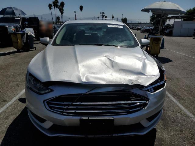 3FA6P0G78JR181056 - 2018 FORD FUSION S SILVER photo 5