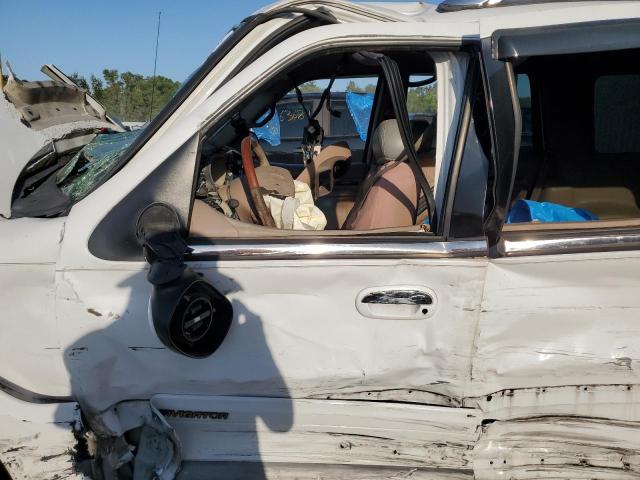 5LMRU27L8WLJ43804 - 1998 LINCOLN NAVIGATOR 白色 照片 7