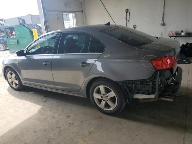 3VWLL7AJXEM307827 - 2014 VOLKSWAGEN JETTA TDI GRAY photo 2