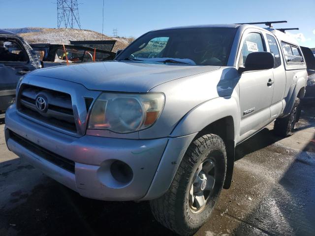 5TEUX4EN1AZ735595 - 2010 TOYOTA TACOMA ACCESS CAB ვერცხლისფერი ფოტო 2